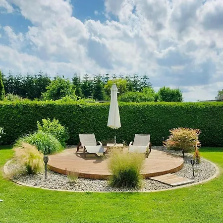 Idyllisches Dorfhaus Vor Usedom *