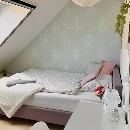 Idyllisches Dorfhaus Vor Usedom דירה