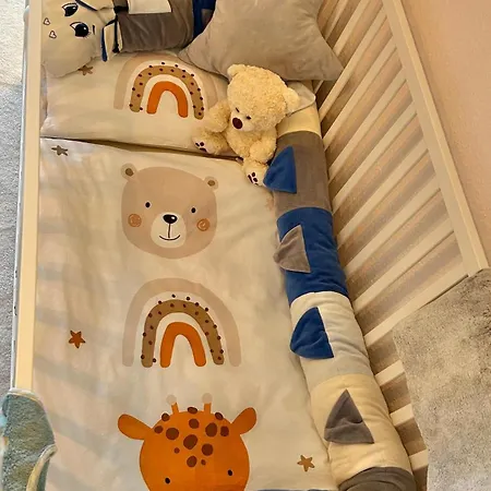 Idyllisches Dorfhaus Vor Usedom דירה