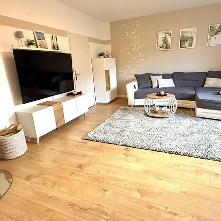 Idyllisches Dorfhaus Vor Usedom דירה *